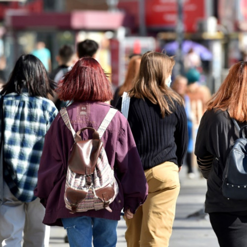 România în topul țărilor din Europa Centrală și de Est pentru intenția de emigrare