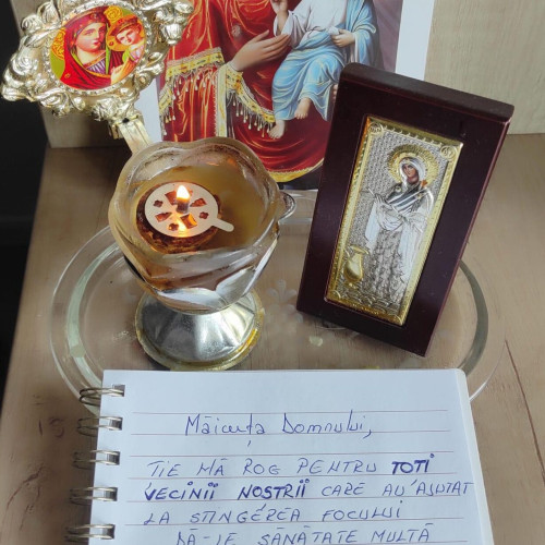 Vecini solidari în Tudora după un incendiu