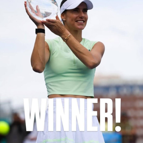 Sorana Cîrstea primește trofeu de înlocuire după furtul din camera de hotel