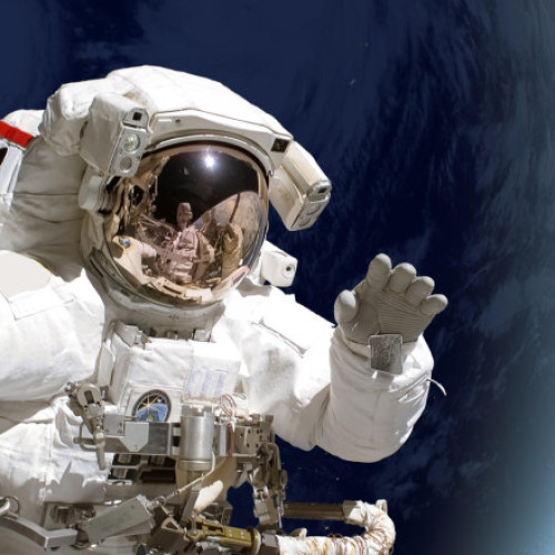 Femeie din Hokkaido păcălită de un fals astronaut și a pierdut mii de dolari