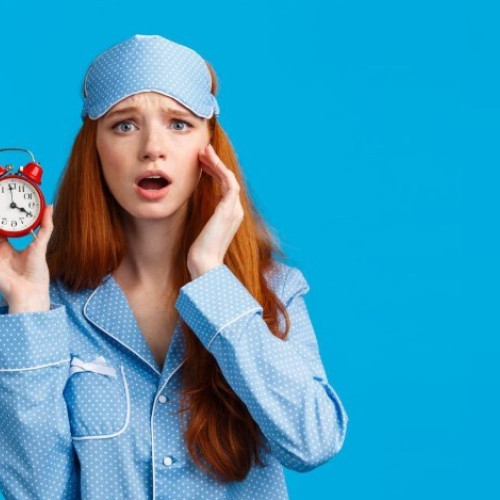 Somnul, esențial pentru sănătate; riscuri ale privării zilnice