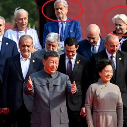Foștii premieri români la parada militară din Beijing
