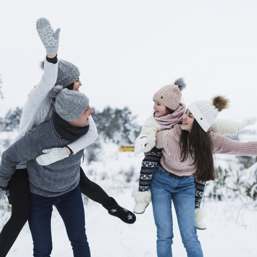 Anul şcolar 2025-2026: date de început şi reguli pentru cursuri