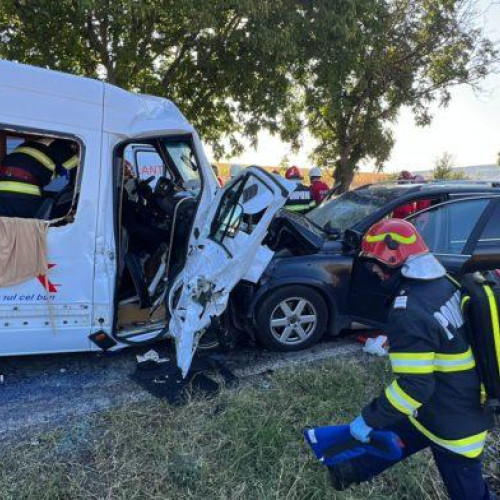 Trei morţi într-un accident pe DN 24 C între Românești și Dămideni