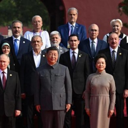 Foștii premieri PSD, Năstase și Dăncilă, la Beijing alături de lideri mondiali