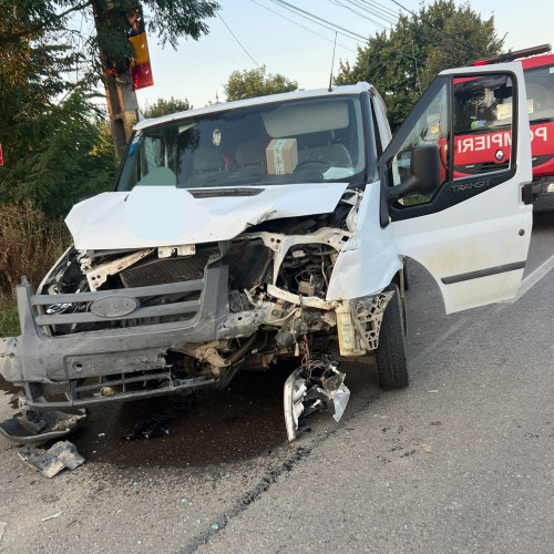 Accident pe DJ 157 G în satul Oglinzi: un tânăr rănit