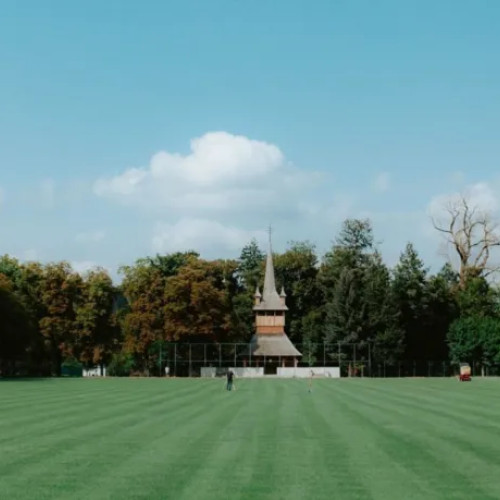 Universitatea Cluj se mută pe terenul „Remus Câmpeanu” modernizat