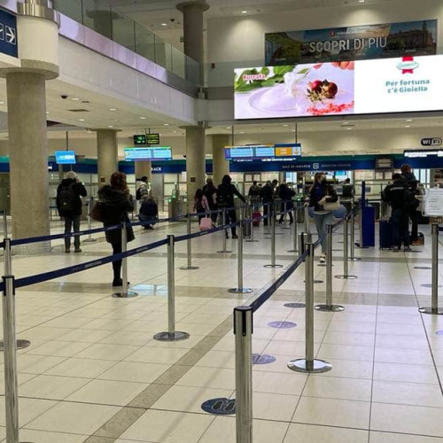 Aeroportul Internațional Sibiu ridică restricțiile pentru lichide în bagajul de mână