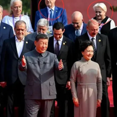 Adrian Papahagi critică direcția politică a României în postare ironică