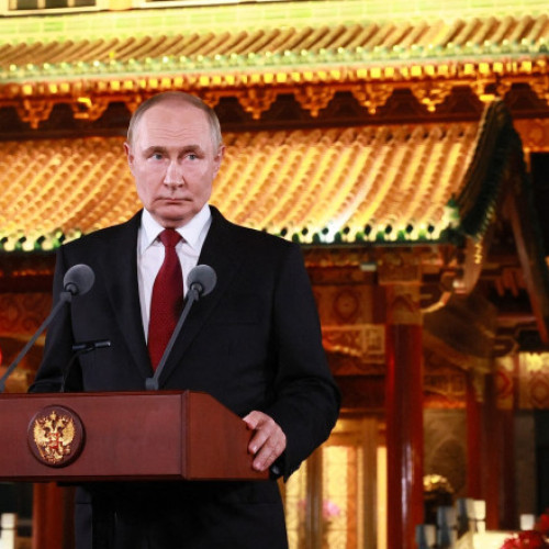 Putin spune că nu a auzit despre filmul „Magul de la Kremlin”