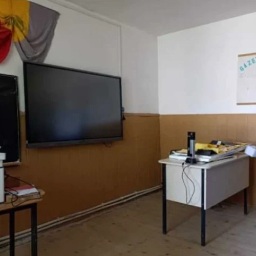 Școala din Pleşi desființată poate lăsa 11 elevi fără învățământ