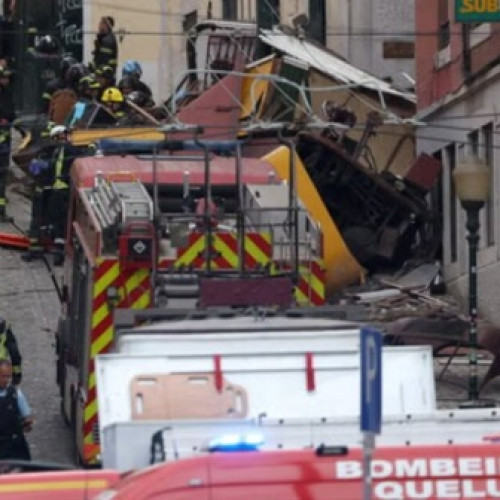 Cel puțin 15 morți și 18 răniți după deraierea funicularului Gloria din Lisabona