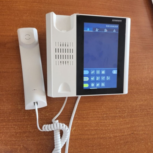 Spitalul Județean Arad implementează apel vocal la pat pentru pacienți