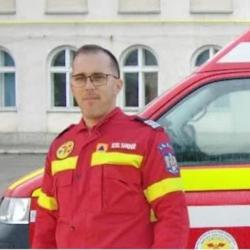 Pompier român în vacanță salvează un bărbat la aeroportul din Frankfurt