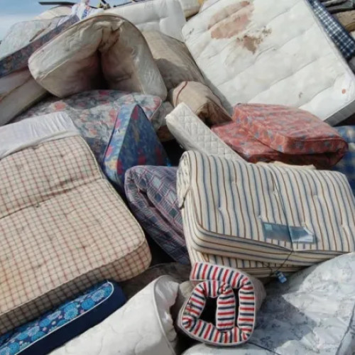 Colectare gratuită a deșeurilor voluminoase și textile la Jucu, în parteneriat cu primăria și SC Supercom SA