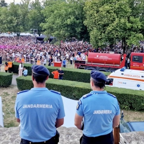Jandarmii dâmbovițeni asigură ordine în timpul Zilelor Cetății Târgoviște