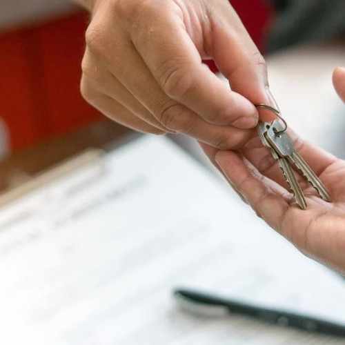 Oportunitate la preț accesibil pe piața imobiliară din România