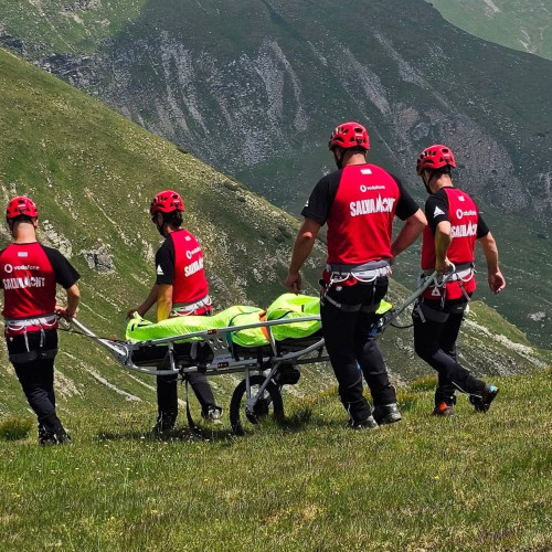 Intervenție de salvare în Masivul Ceahlău după accident în zona Șeaua Lespezi