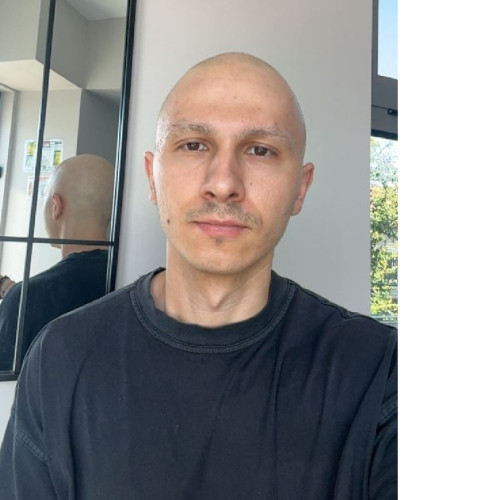 Cuplu pregătește nunta în fața unei lupte contra cancerului