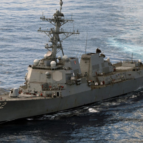 Avioane venezuelene aproape de nava Marinei SUA, SUA denunță acțiunea ca fiind provocatoare