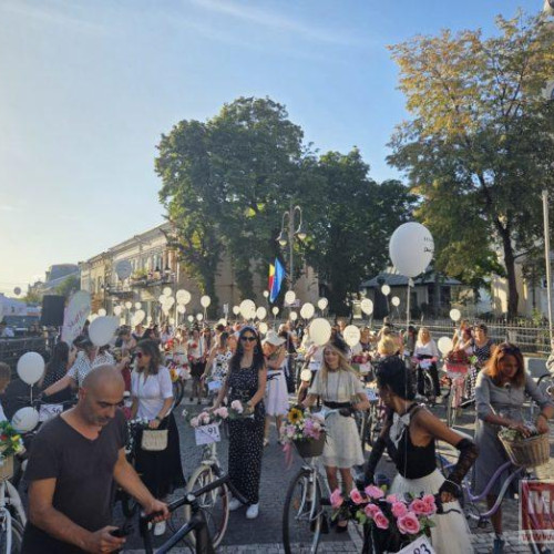Centrul Vechi prinde viață la Skirt Bike, ediția a noua