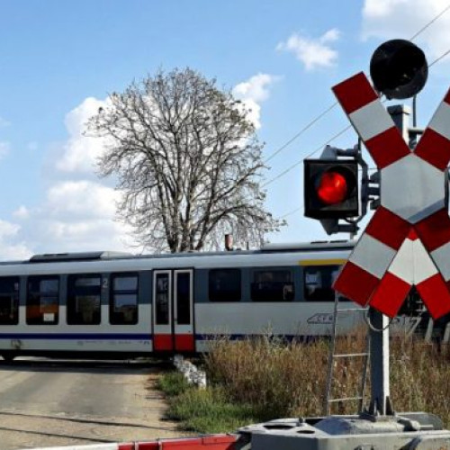 Acțiune de reducere a riscului rutier la trecerile la nivel cu calea ferată în Maramureș