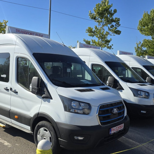 Contract de finanțare pentru microbuze electrice pentru elevi semnat în județul Constanța