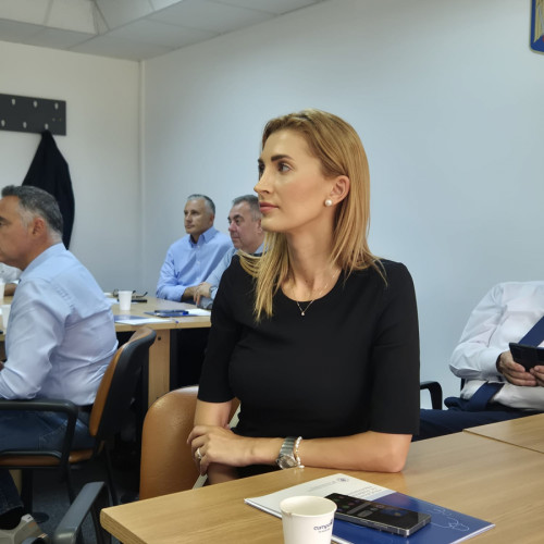 Prefectul de Galați participă la cursuri ale Institutului Național de Administrație