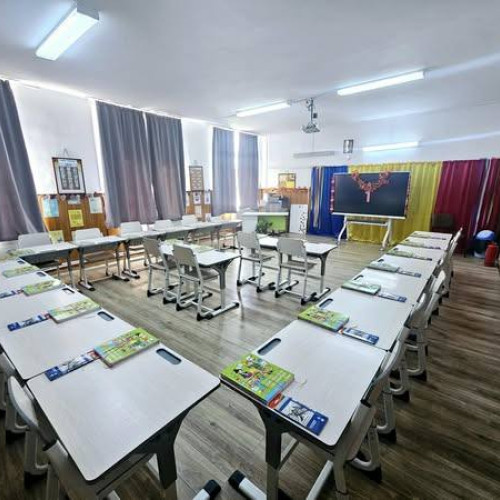 Primarul Valentin Mihalache anunță pregătiri pentru începerea anului școlar în Dărmănești