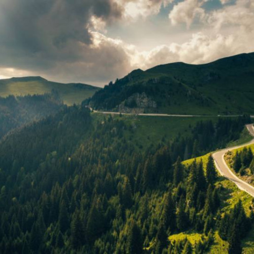 Transbucegi, printre cele mai frumoase drumuri din România conform unui site de travel