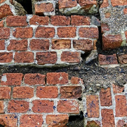 Patrimoniu în degradare: Bucureștiul se luptă cu sute de clădiri retrocedate