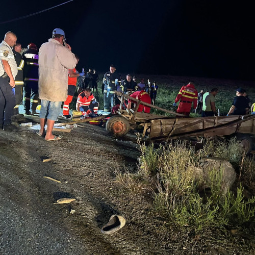 Accident grav în Scânteia, județul Iași, implicând o căruță și o autoutilitară