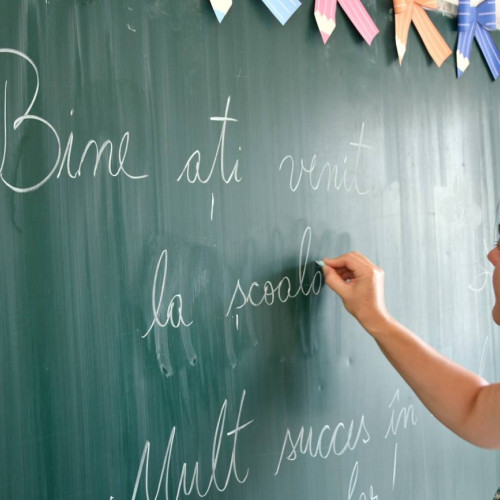 La Răcari începe un nou an școlar, cu pregătiri în oraș