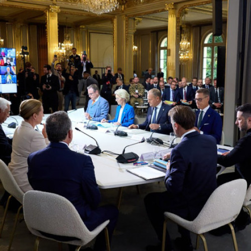 O schimbare în politica SUA privind armamentul Ucrainei deschide o nouă traiectorie în sprijinul european