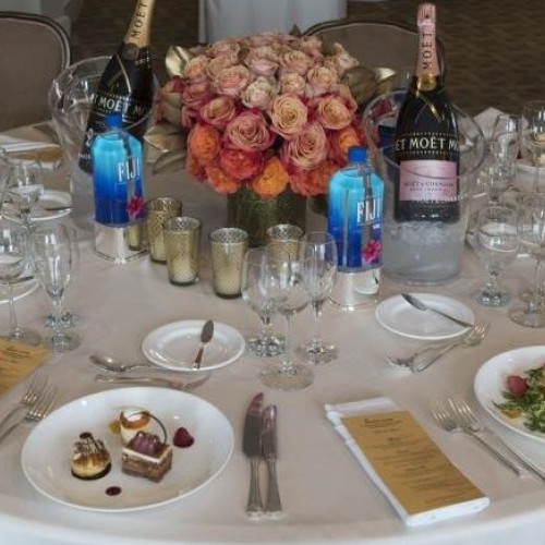 Studiu arată că ora meselor la vârsta a treia poate reflecta starea de sănătate