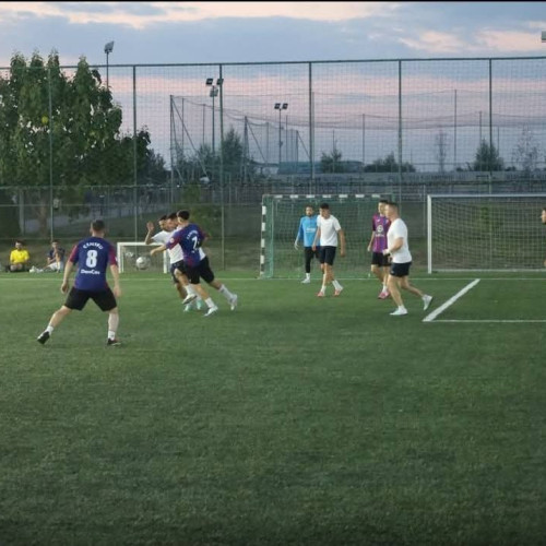 Cupa Cartierelor 2025 desemnează laureații la Complexul Turistic de Natație din Târgoviște