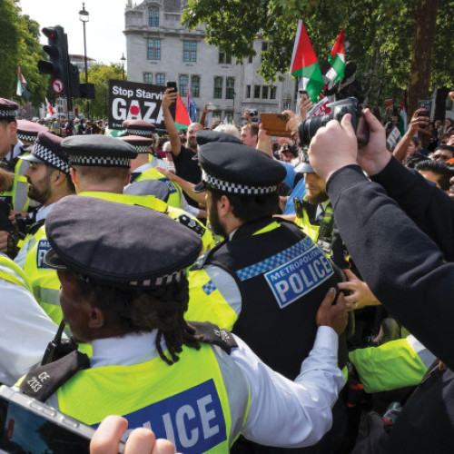 Poliția britanică a arestat 890 de persoane în Londra în timpul unui protest pro-Palestine Action