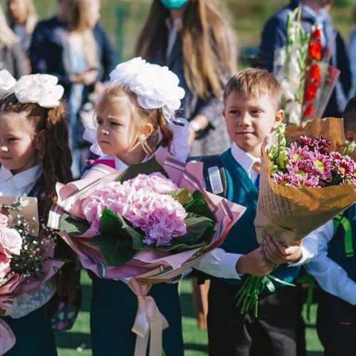 Deschiderea noului an școlar la Iași: festivități, emoții și transport