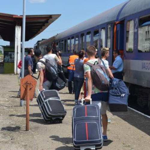 Record de întârzieri la CFR Călători pe traseul Petroșani–Simeria