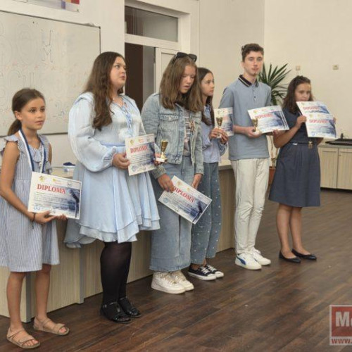 Amfiteatrul liceului A.T. Laurian găzduiește festivitatea BOMD în cea de-a 11-a ediție