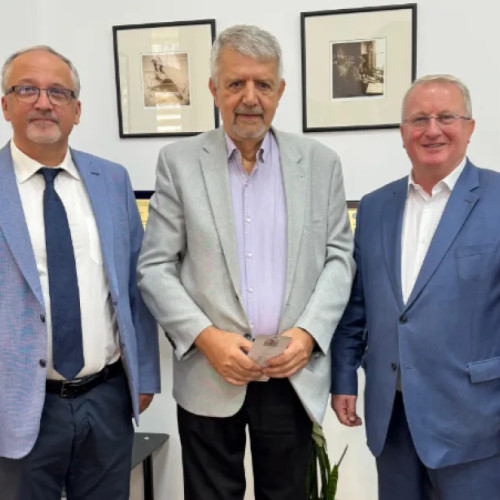 Deschiderea anului școlar la Cluj: investiții în educație și provocările bugetare discutate în interviu cu deputatul Remus Lăpușan