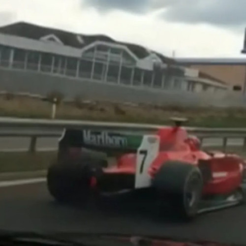 Poliția cehă l-a arestat în sfârșit șoferul unei mașini de Formula 1 urmărite pe autostrăzi din 2019