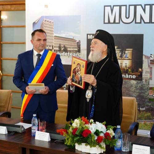 Ședință festivă a Consiliului Local Municipal Târgoviște dedicată Zilei Municipiului