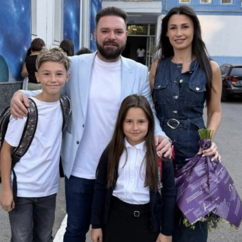 Noul an școlar începe în Sectorul 5 cu prezența primarului Vlad Popescu Piedone