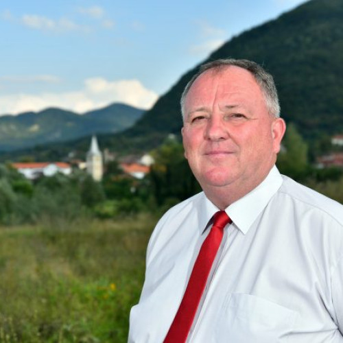 Legea nr. 123 facilitează titularii de terenuri să solicite titluri de proprietate