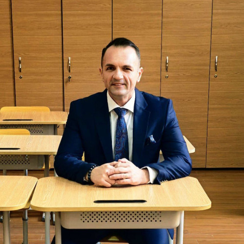 Primarul Târgoviștei deschide noul an școlar și promite investiții în infrastructura educațională