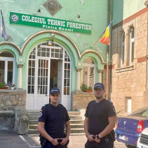 Jandarmeria Neamț transmite mesaj elevilor la începutul anului școlar pentru siguranța educației