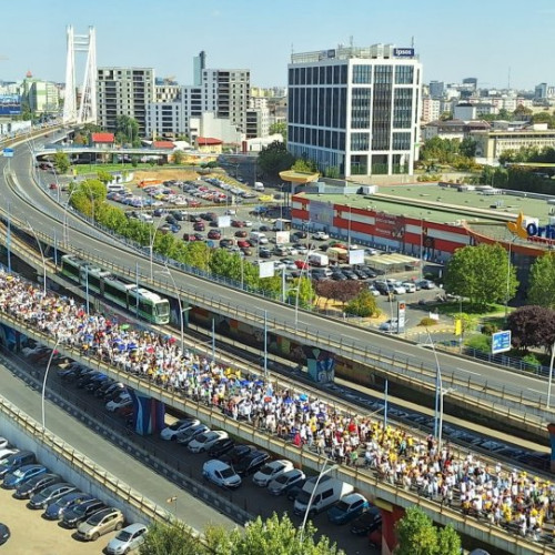 Sindicaliștii cer demisia ministrului Educației și abrogarea măsurilor pe Legea 141, după întâlnirea cu Nicușor Dan