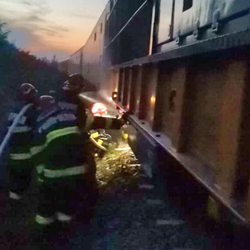 Incendiu la locomotiva unui tren pe ruta Suceava – Botoșani, în zona Leorda