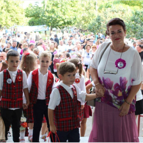 Sărbătoare la Liceul Don Orione: 30 de ani de la înființare în deschiderea noului an școlar